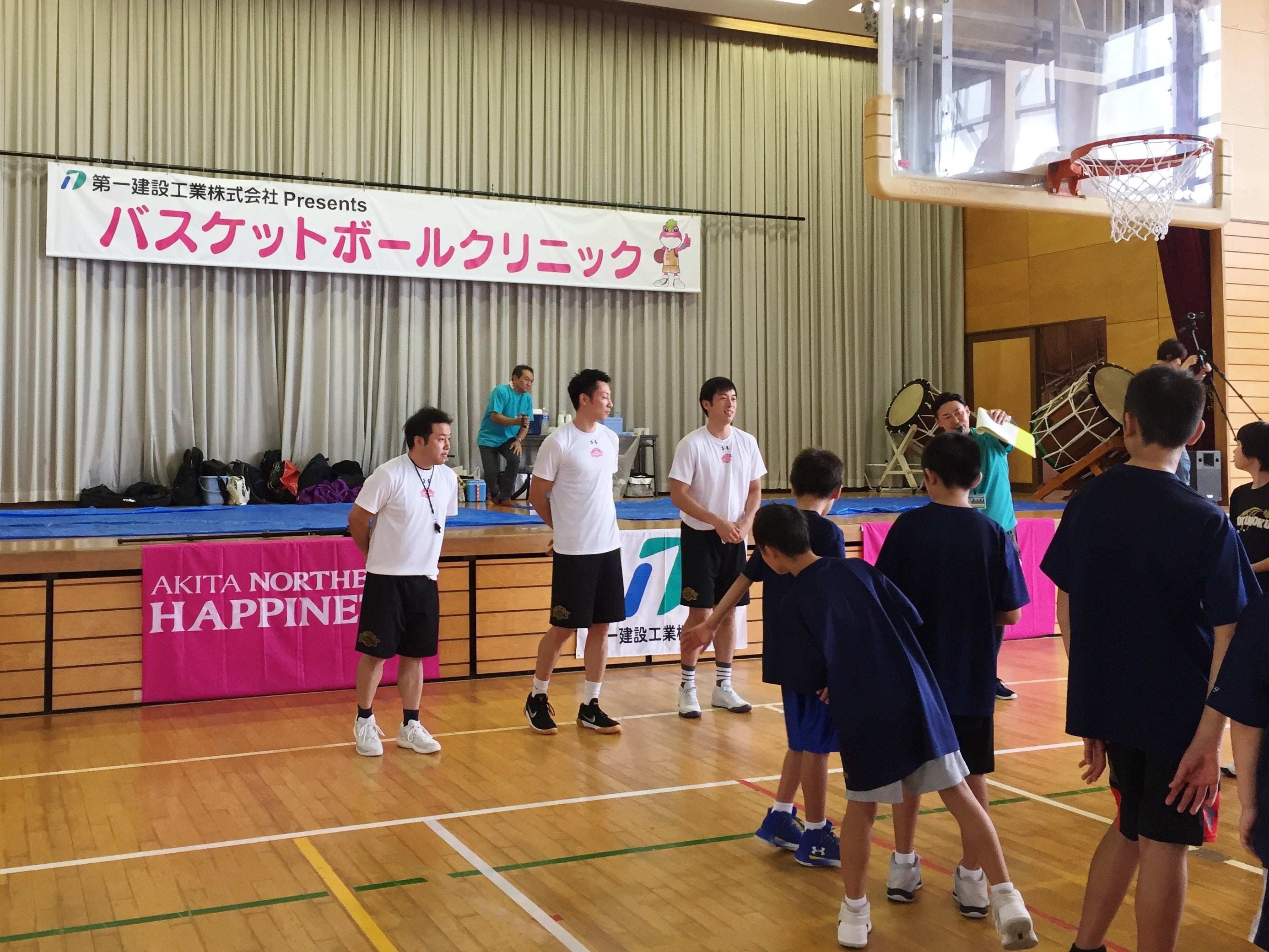 実施報告 第一建設工業さま主催 バスケットボールクリニックを実施しました 秋田ノーザンハピネッツ